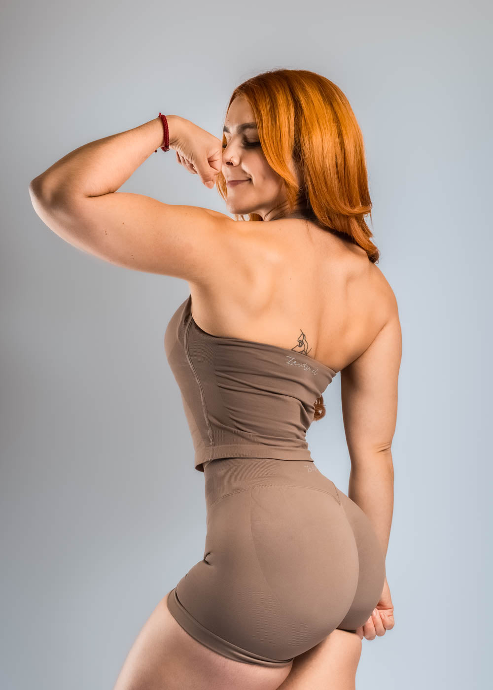 MURVES SEAMLESS HALTER TOP